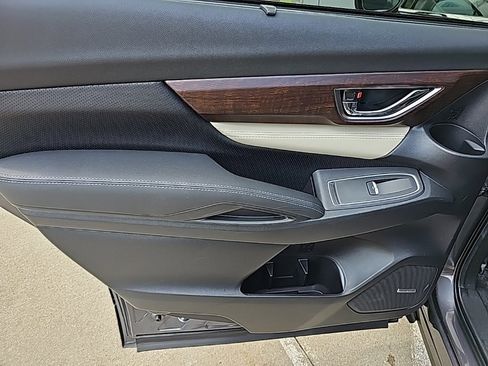 Used 2022 Subaru Ascent Touring image 22