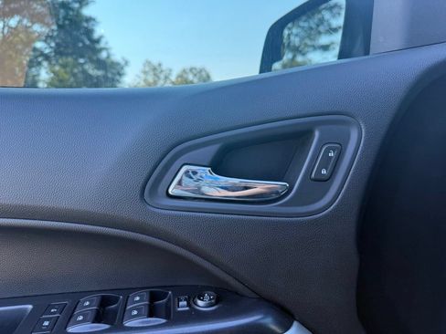 Used 2019 Chevrolet Colorado ZR2 AWD/4WD image 24