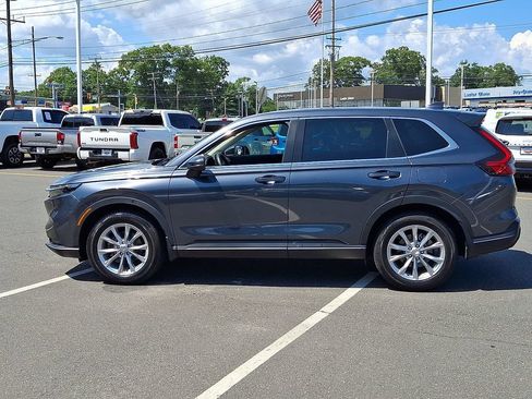 Used 2024 Honda CR-V EX image 8