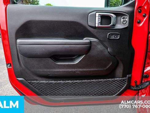 Used 2025 Jeep Wrangler Unlimited Sport AWD/4WD image 44