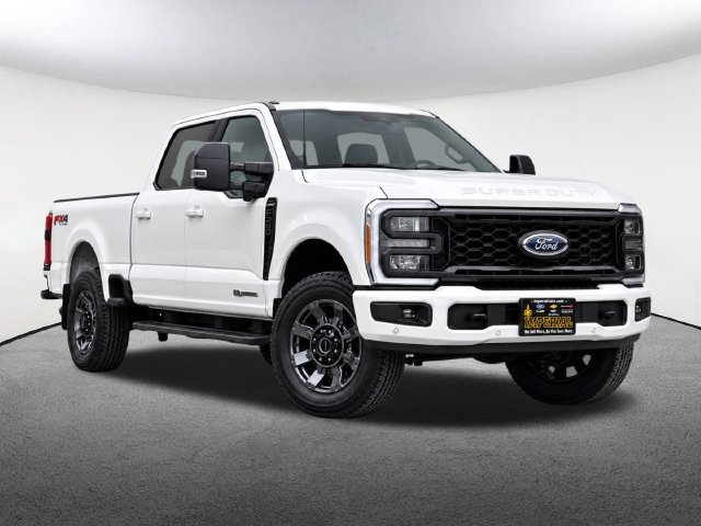 Certified 2023 Ford F250 Lariat w/ Lariat Ultimate Package AWD/4WD image 2