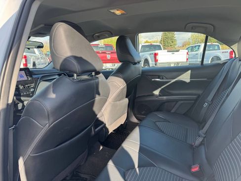 Used 2024 Toyota Camry SE FWD image 12