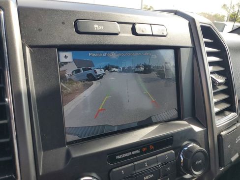 Used 2018 Ford F150 XLT w/ Equipment Group 302A Luxury image 34