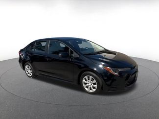 Used 2025 Toyota Corolla LE FWD video 2