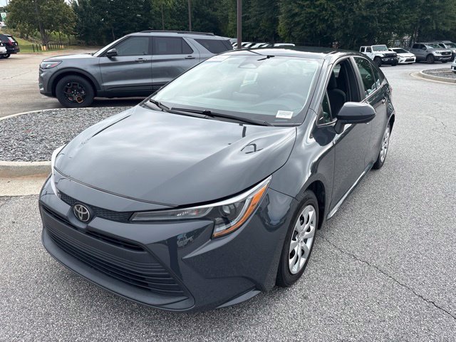 Used 2024 Toyota Corolla LE FWD image 4