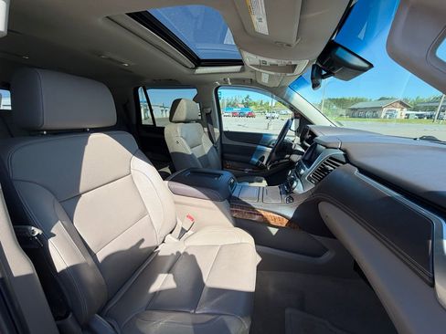Used 2017 Chevrolet Tahoe Premier w/ Max Trailering Package AWD/4WD image 6