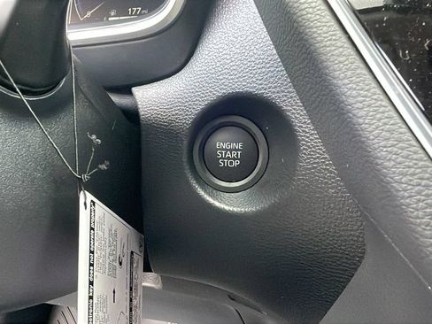 New 2026 Toyota Corolla Cross XLE FWD image 21