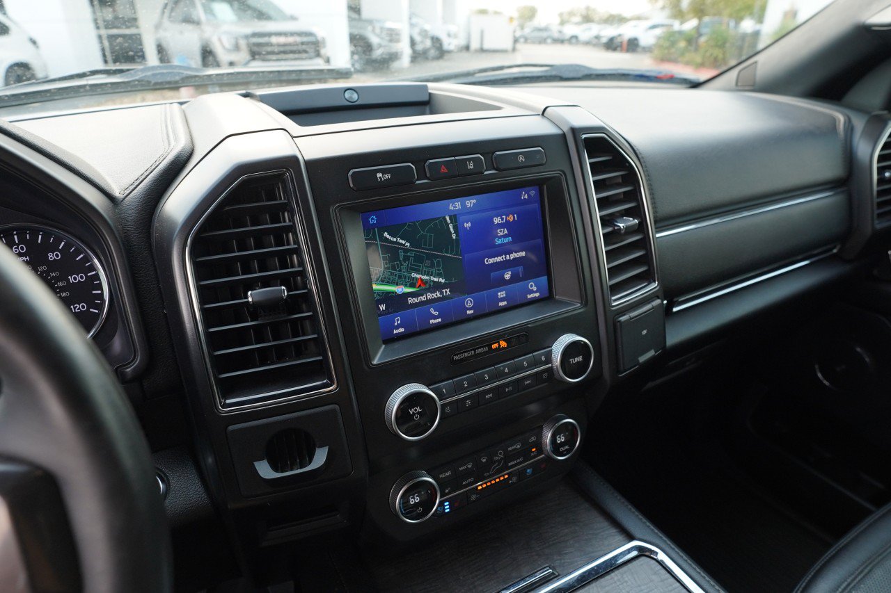 Used 2021 Ford Expedition Limited RWD image 12