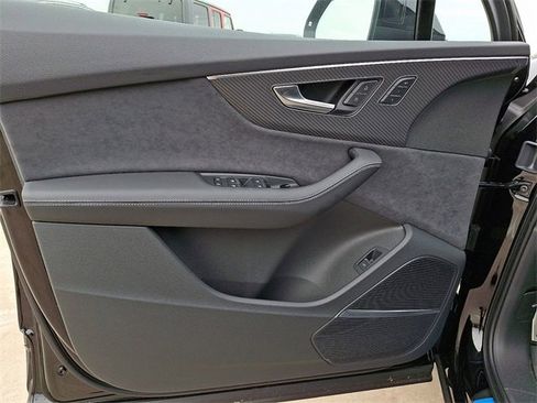 New 2026 Audi SQ7 Premium Plus image 9