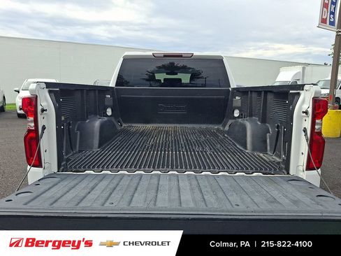 Certified 2020 Chevrolet Silverado 1500 Custom w/ Custom Value Package AWD/4WD image 28