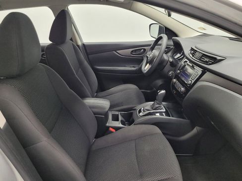 Used 2019 Nissan Rogue Sport S image 21