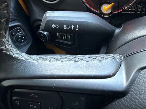 Certified 2021 Jeep Gladiator Sport AWD/4WD image 59