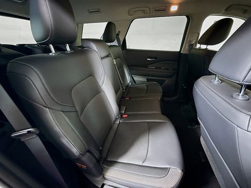 New 2026 Nissan Pathfinder SL AWD/4WD image 27