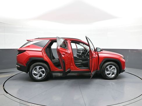 Certified 2023 Hyundai Tucson SEL AWD/4WD image 42