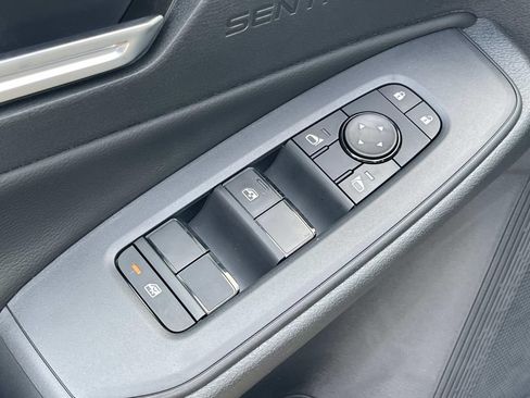 New 2026 Nissan Sentra SV w/ SV Convenience Package FWD image 22