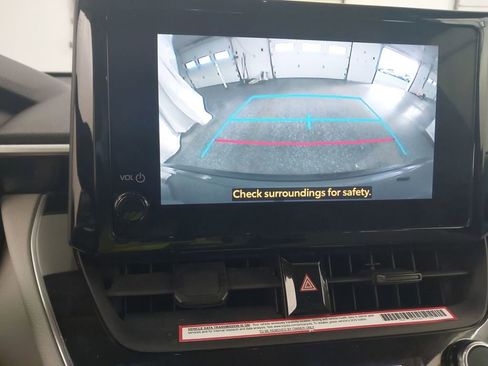 Used 2023 Toyota Corolla Cross L AWD/4WD image 45