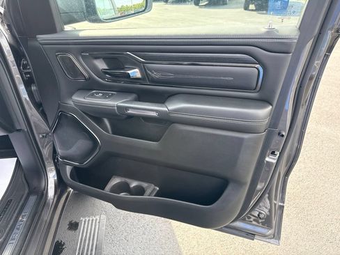 Used 2024 RAM 1500 Limited AWD/4WD image 12