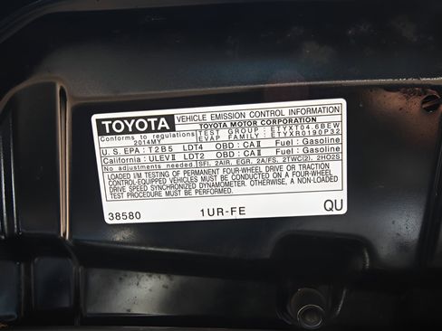 Used 2014 Toyota Tundra SR5 AWD/4WD image 24