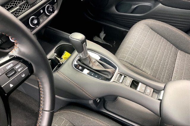 Certified 2027 Honda HR-V Sport image 15