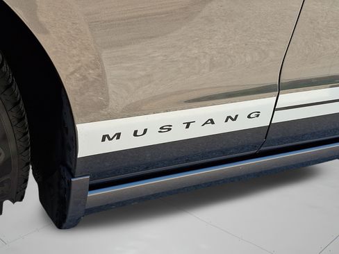 Used 2014 Ford Mustang Coupe RWD image 29
