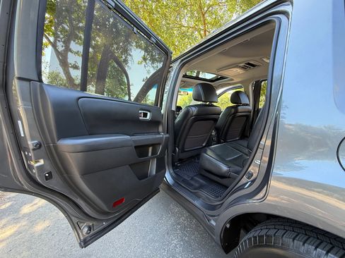 Used 2012 Honda Pilot Touring image 22