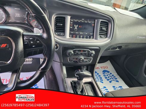 Used 2019 Dodge Charger GT w/ Blacktop Package RWD image 17