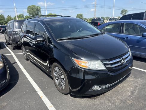 Used 2014 Honda Odyssey Touring image 5