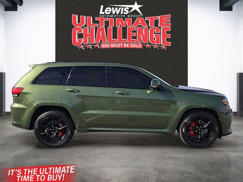Used 2021 Jeep Grand Cherokee SRT image 5