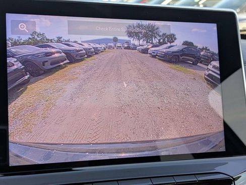 New 2026 Jeep Compass Latitude image 18