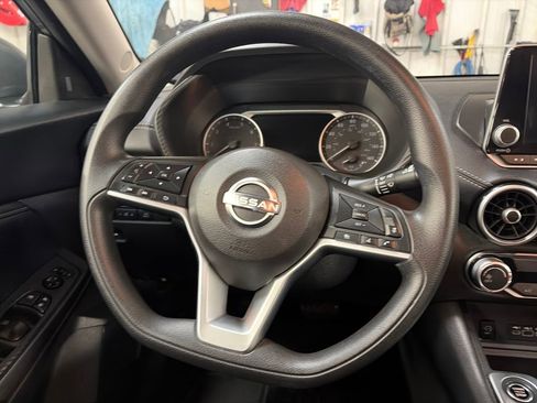 Used 2024 Nissan Sentra SV image 21