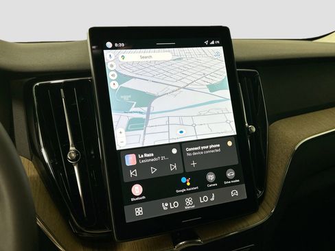 New 2026 Volvo XC60 B5 Core w/ Climate Package image 11