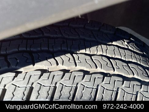 Used 2025 GMC Canyon Elevation w/ Convenience Package image 10