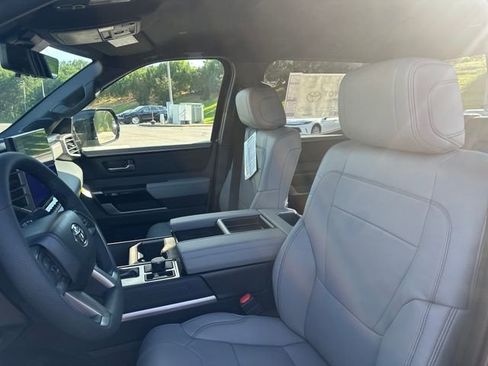 New 2026 Toyota Tundra Limited AWD/4WD image 18