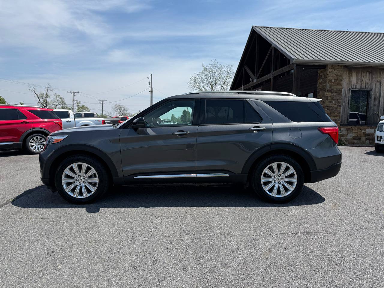 Used 2020 Ford Explorer Limited RWD image 3