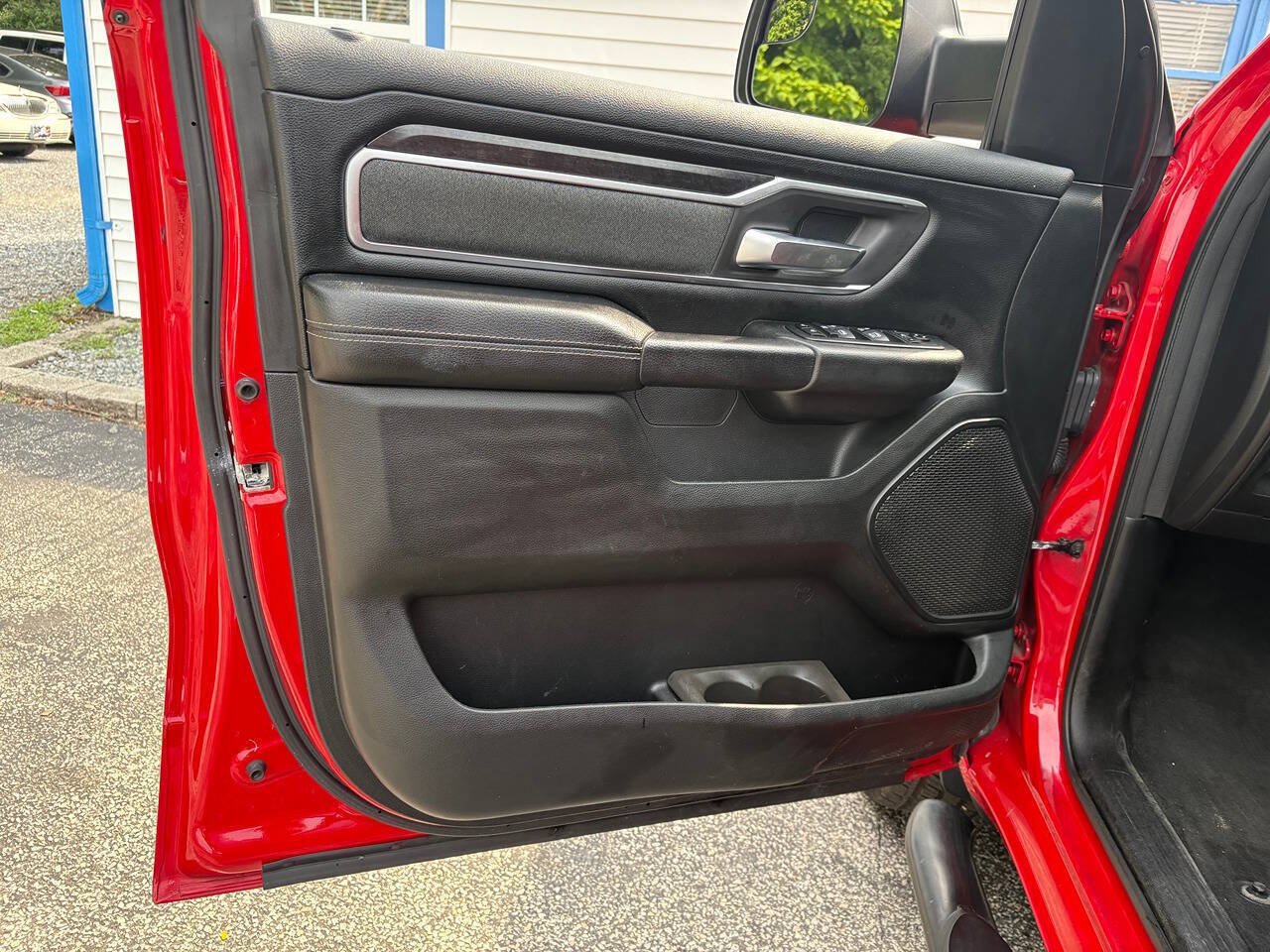 Used 2019 RAM 1500 Big Horn AWD/4WD image 13
