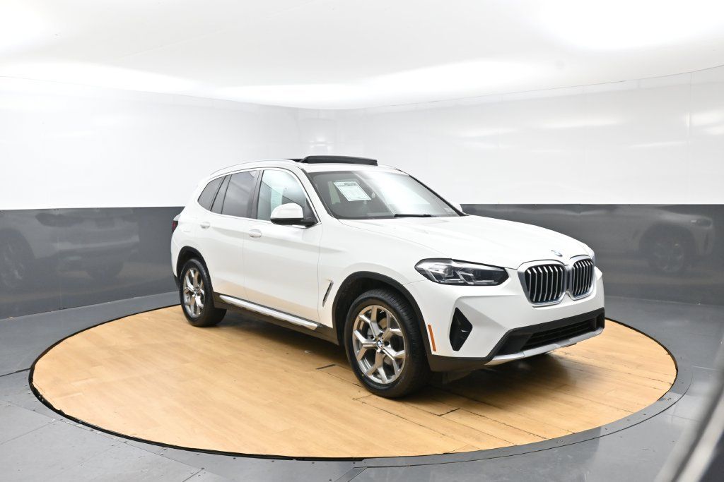 Used 2023 BMW X3 xDrive30i AWD/4WD image 8