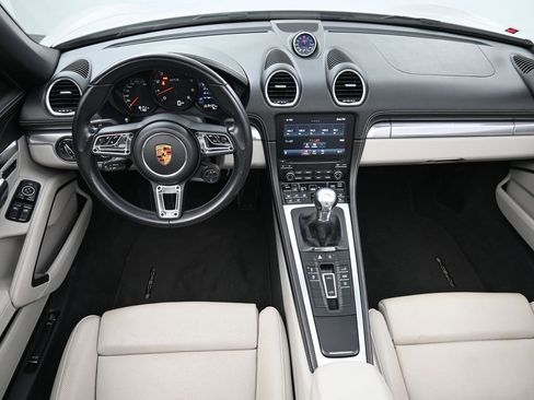 Certified 2023 Porsche 718 Boxster GTS image 6