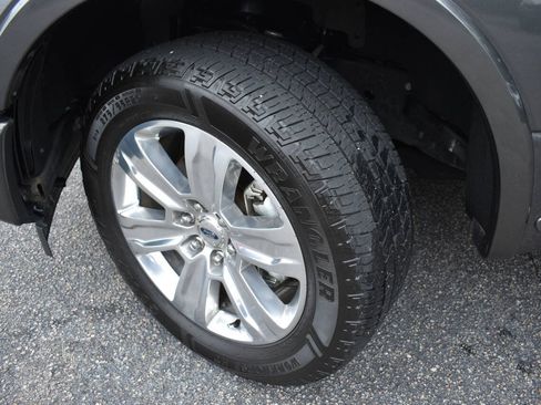 Used 2017 Ford F150 Platinum w/ Equipment Group 701A Luxury AWD/4WD image 51