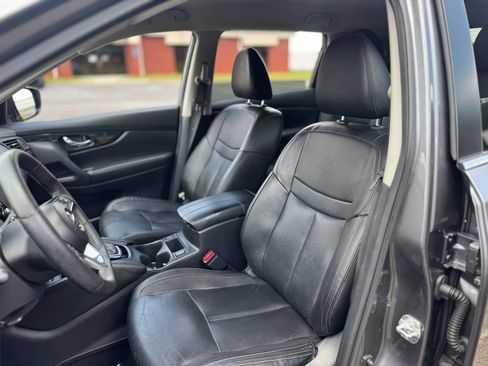 Used 2020 Nissan Rogue SL image 23