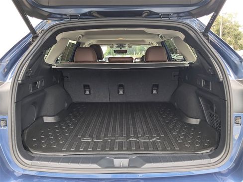 Used 2022 Subaru Outback Touring XT image 12