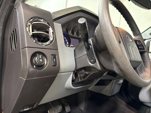 Used 2015 Ford F250 XLT w/ XLT Value Package image 21