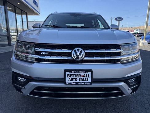 Used 2018 Volkswagen Atlas SEL w/ R-Line Package AWD/4WD image 3