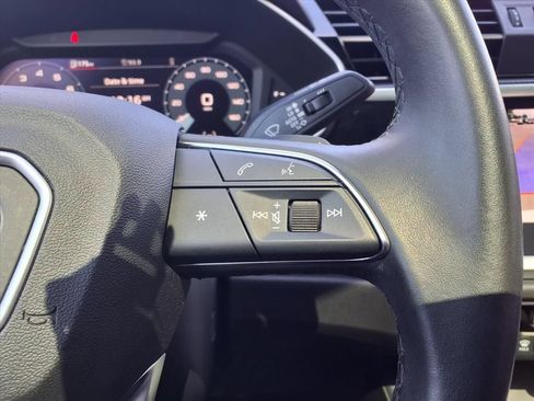 Used 2023 Audi Q3 2.0T Premium w/ Black Optic Sport Package AWD/4WD image 15