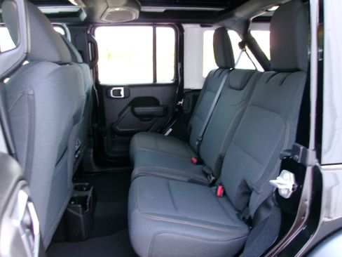 New 2026 Jeep Wrangler Unlimited Sport image 18