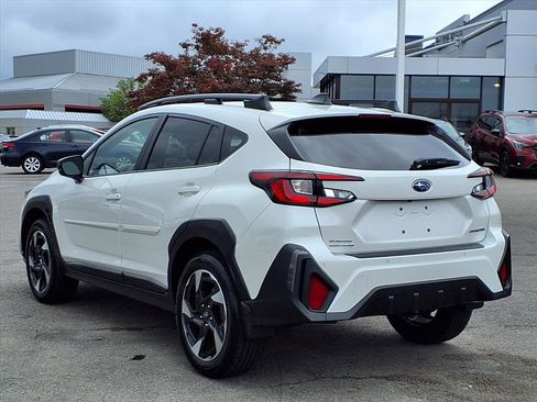 Used 2025 Subaru Crosstrek 2.5i Limited w/ Crosstrek Mirror Package image 4