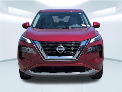 Used 2023 Nissan Rogue SV image 10