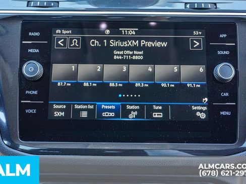 Used 2023 Volkswagen Tiguan SE image 38