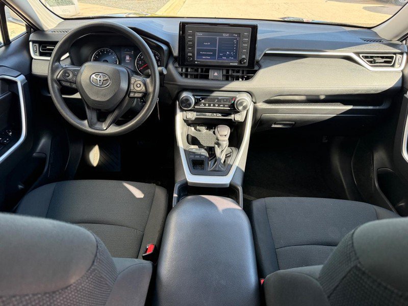 Used 2021 Toyota RAV4 LE AWD/4WD image 13