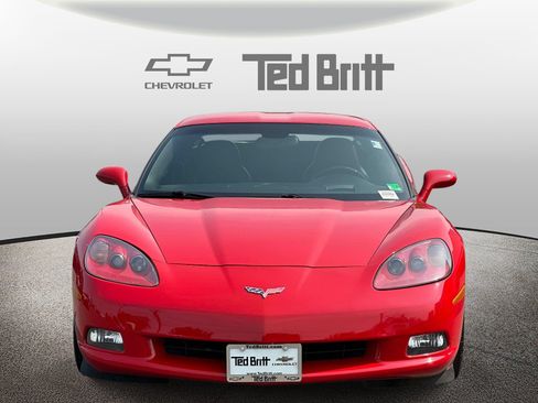 Used 2008 Chevrolet Corvette Coupe w/ Preferred Equipment Group RWD image 2
