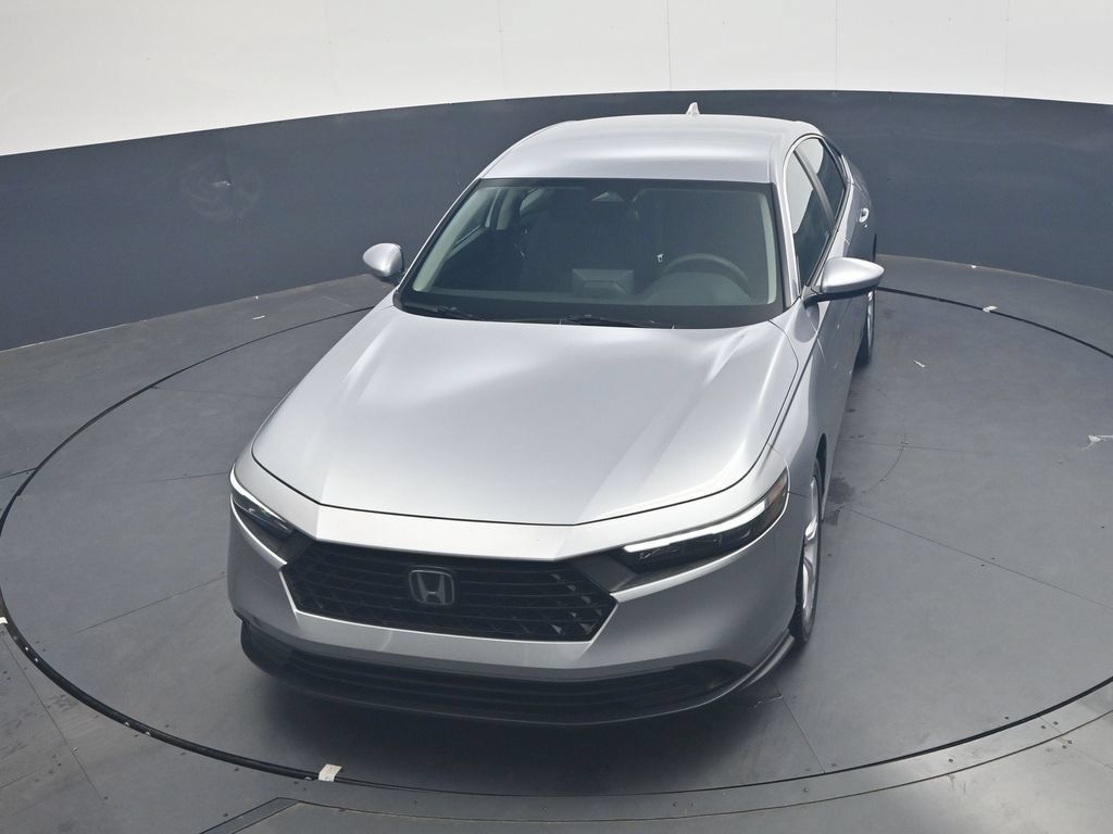 Used 2023 Honda Accord LX image 17